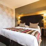 Hotel Plaza Madeleine & 4*