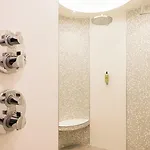 Hotel Plaza Madeleine & 4*