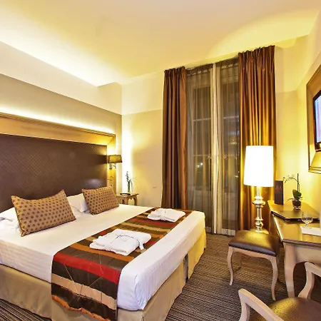 Plaza Madeleine & Hotel 4*