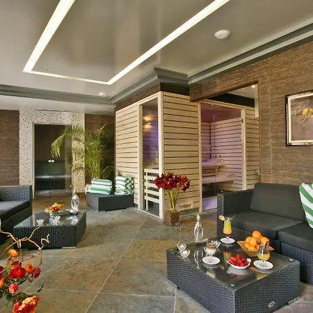 Plaza Madeleine & 4* Sarlat-la-Canéda