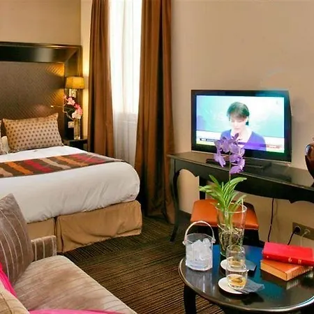 Plaza Madeleine & 4*