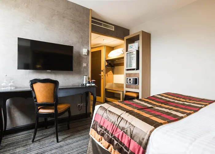 Plaza Madeleine & 4* Sarlat