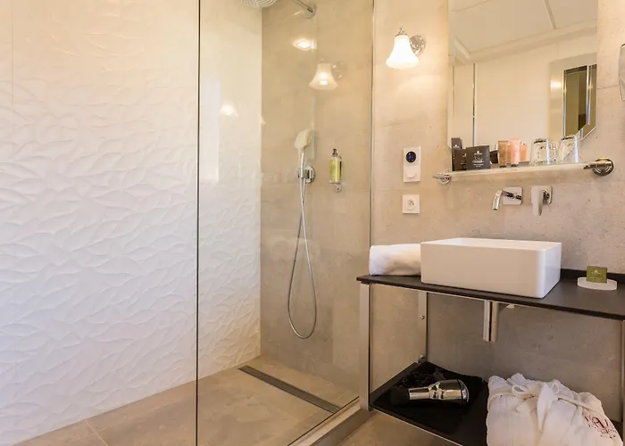 Hotel Plaza Madeleine &