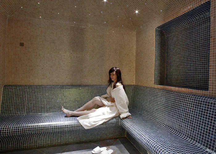 Plaza Madeleine & 4*