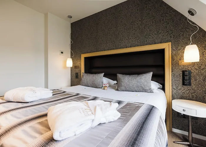 Plaza Madeleine & Hotel Sarlat-la-Caneda