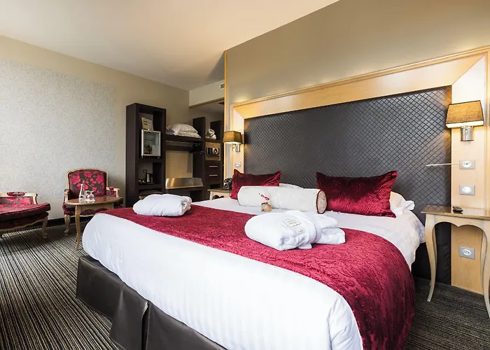 Plaza Madeleine & 4*